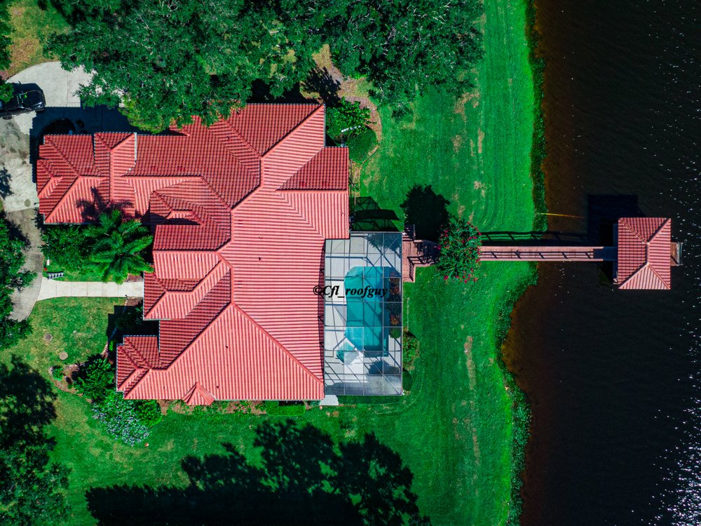 Slide of HD Roofing and Solar