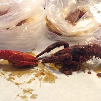 Angry Crab Shack - Fight! Lol. L - frozen crawfish, R - live crawfish. Of course the big guy won - Cajun/Creole Near Me - Phoenix, Arizona Angry Crab Shack - Fight! Lol. L - frozen crawfish, R - live crawfish. Of course the big guy won - Cajun/Creole Near Me - Phoenix, Arizona
