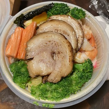 The Whale Tea - Mega Ramen - Bubble Tea Near Me - Bayport, New York