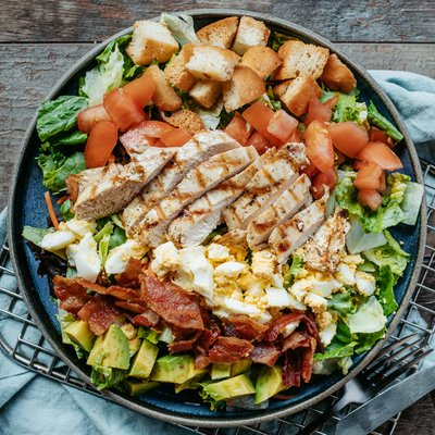 Logan's Roadhouse by null