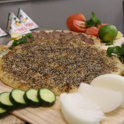 The Pie Guy - Zaatar Manoushe