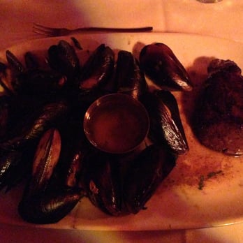 Bobo's - Surf and Turf with Mussels and Filet Mignon - Steakhouses Near Me - San Francisco, California Bobo's - Surf and Turf with Mussels and Filet Mignon - Steakhouses Near Me - San Francisco, California