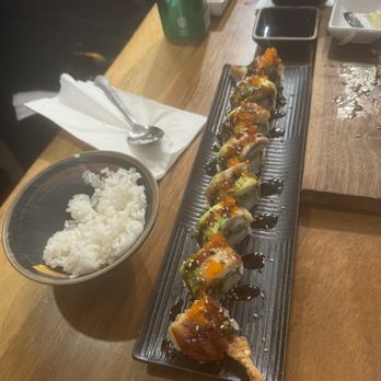 Chacho Sushi - Dragon Roll - Sushi Bars Near Me - San Francisco, California