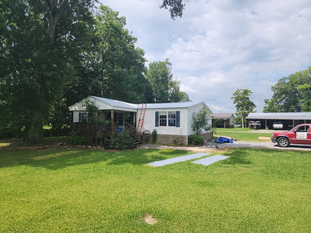 Slide of Flournoy and Sons Roofing