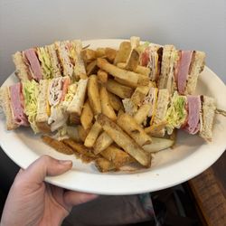 Mil's Cafe