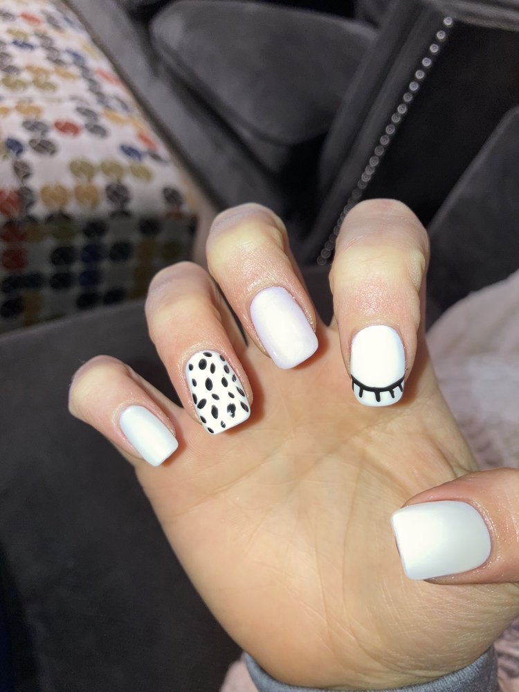 LUX NAIL SPA Updated September 2024 14 Photos & 22 Reviews 505 N