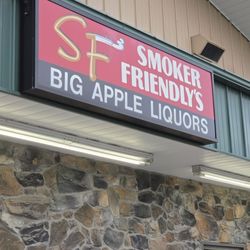 Big Apple Lounge