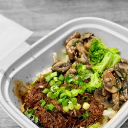 Seoul Kitchen - Braised Beef | @whaevaeats