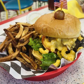 Poky Dot - Burger - Diners Near Me - Fairmont, West Virginia