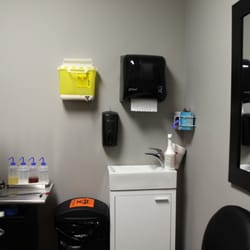 Odin’s Eye Tattoo & Piercing - Tattoo Room Clean area