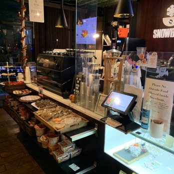SnowBean - Inside - Coffee & Tea Near Me - Orlando, Florida