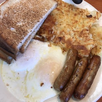 Broken Yolk Cafe - Breakfast & Brunch Near Me - La Quinta, California Broken Yolk Cafe - Breakfast & Brunch Near Me - La Quinta, California
