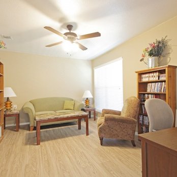 King Place Apartments - Apartments Near Me - Greenville, Texas King Place Apartments - Apartments Near Me - Greenville, Texas