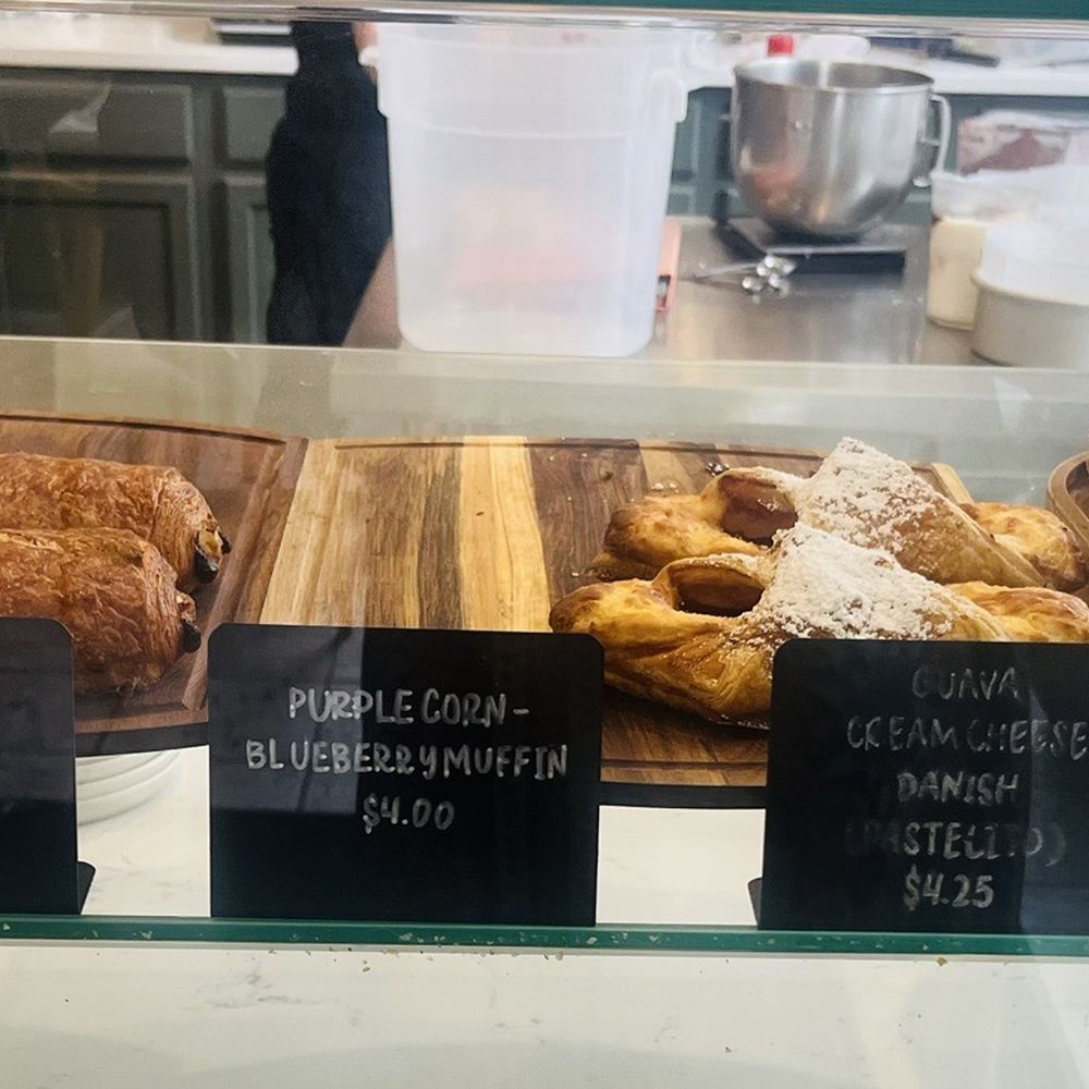 Libélula Bakery and Kitchen - Dominican Near Me - Montclair, New Jersey Libélula Bakery and Kitchen - Dominican Near Me - Montclair, New Jersey
