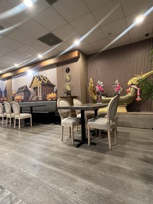 Crane & Elephant by null