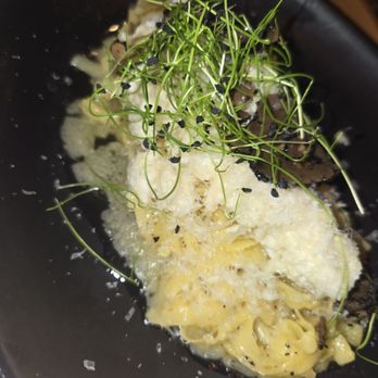 Wooden Pearl - Crab cacio e pepe - Seafood Near Me - Anaheim, California Wooden Pearl - Crab cacio e pepe - Seafood Near Me - Anaheim, California