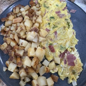 South Side 35 Diner - Western Omelette - Diners Near Me - South Amboy, New Jersey