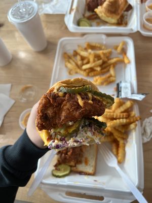 Dave's Hot Chicken by null