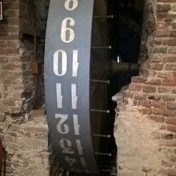 Torre Civica - Il meccanismo dell'orologio.