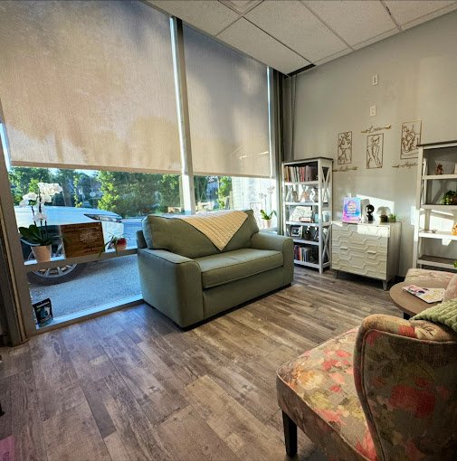 Dandelion Therapy Group - grief counselor in Fort Myers, FL