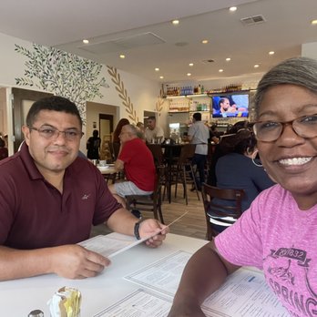 Harry's Restaurant - The place has space inside and outside. For the day we went, we sat inside. - Breakfast & Brunch Near Me - Houston, Texas Harry's Restaurant - The place has space inside and outside. For the day we went, we sat inside. - Breakfast & Brunch Near Me - Houston, Texas