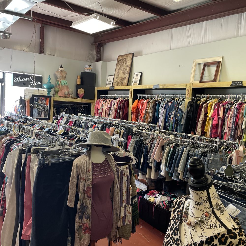 ladies dress stores near me Mimi's Prom| Kansas City, St. Louis, Denver, & Sullivan