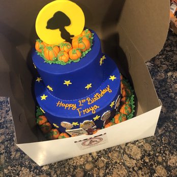 Gourmet Goodies Bake Shop - a cake in a box - Bakeries Near Me - Winter Haven, Florida
