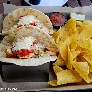 The Brass Tap - Frisco - Poblano Chicken tacos with chips and salsa - American Near Me - Frisco, Texas The Brass Tap - Frisco - Poblano Chicken tacos with chips and salsa - American Near Me - Frisco, Texas