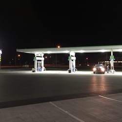 Royal Farms - Gas Bays