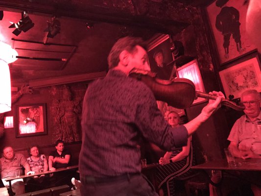Cabaret Au Lapin Agile by null
