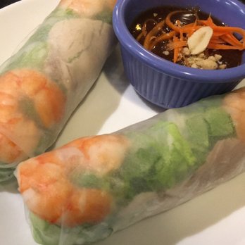 Country Pho - Summer roll with peanut sauce - Vietnamese Near Me - Rosenberg, Texas Country Pho - Summer roll with peanut sauce - Vietnamese Near Me - Rosenberg, Texas