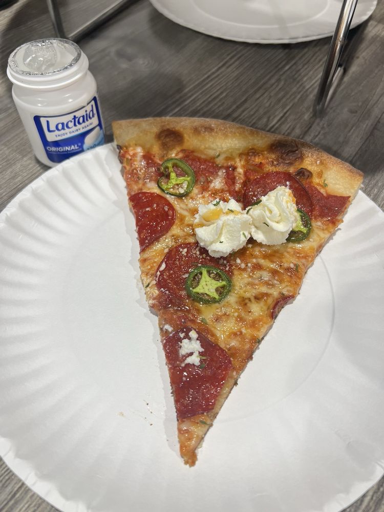 Emo's Brick Oven Pizza