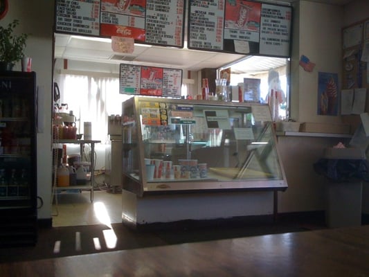 Cree-Mee Drive In by null