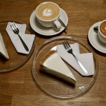 Five Elephant - Cafes Near Me - Berlin, BE