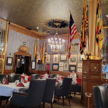 Churchill Bar - the interior of the restaurant - Cocktail Bars Near Me - Denver, Colorado
