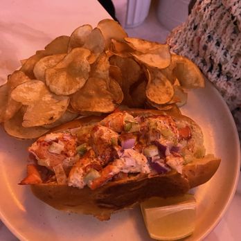 Romana European Tapas Lounge - Lobster roll - Tapas Bars Near Me - Newark, New Jersey