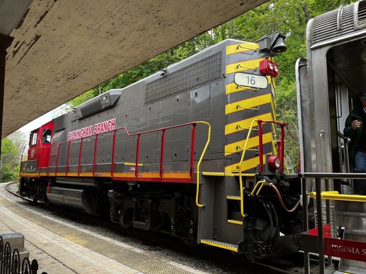 Virginia Scenic Railway by null
