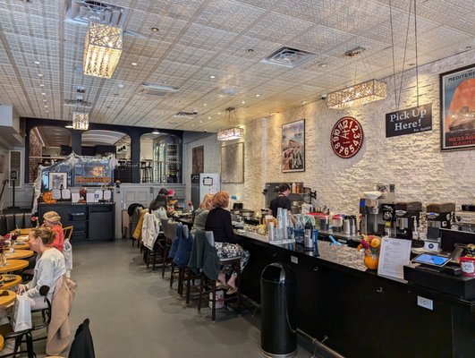 La Maison Navarre - Pastry, Bistro, Wine Bar by null