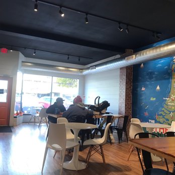 Dutch Fix - Inside - Coffee & Tea Near Me - Pella, Iowa Dutch Fix - Inside - Coffee & Tea Near Me - Pella, Iowa