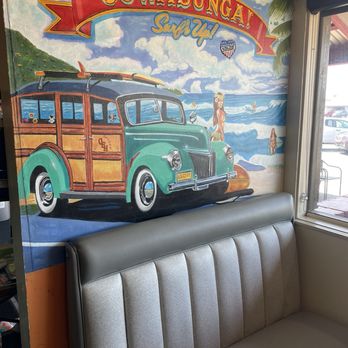Original Breakfast House - Beach house decor throughout - Breakfast & Brunch Near Me - Phoenix, Arizona Original Breakfast House - Beach house decor throughout - Breakfast & Brunch Near Me - Phoenix, Arizona