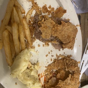 Bobbie's Southern Kitchen - So much breading- where is the beef? - American Near Me - San Antonio, Texas