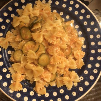 I Buongustai - Crab and zucchini pasta - Tuscan Near Me - Florence, FI I Buongustai - Crab and zucchini pasta - Tuscan Near Me - Florence, FI