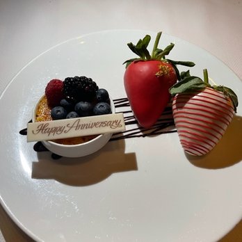 T-Bones - complimentary anniversary dessert - Steakhouses Near Me - Las Vegas, Nevada