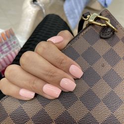 I Luv Nails - My own nails...Dip by Tan.