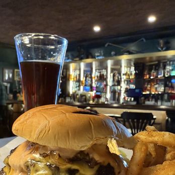 Birdie Bar - Smash Burger - Cocktail Bars Near Me - Northport, New York Birdie Bar - Smash Burger - Cocktail Bars Near Me - Northport, New York