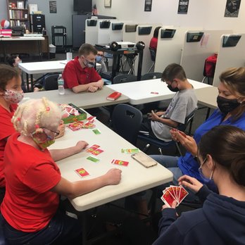 Center Academy - Riverview - Taking a break between morning classes at Center Academy - Middle Schools & High Schools Near Me - Riverview, Florida