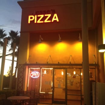 Jesse's Pizza - Tiny entrance only 1 inside small table - Pizza Near Me - Henderson, Nevada Jesse's Pizza - Tiny entrance only 1 inside small table - Pizza Near Me - Henderson, Nevada