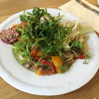 Riz Raz - From the salad bar. - Vegetarian Near Me - Copenhagen, 84 Riz Raz - From the salad bar. - Vegetarian Near Me - Copenhagen, 84