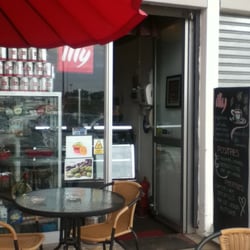 Coffee House - Fachada Coffee House.