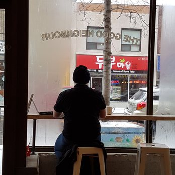 The Good Neighbour - interior - Cafes Near Me - Toronto, Ontario The Good Neighbour - interior - Cafes Near Me - Toronto, Ontario
